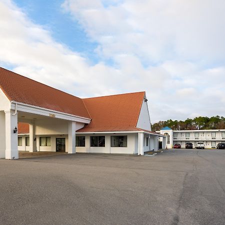 Developer Inn & Suites Airport Jax, A Baymont By Wyndham 傑克遜維爾 外观 照片